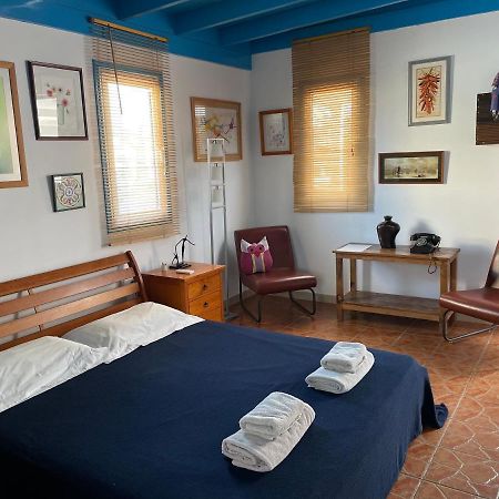 Mp Cozy Apartment Near The Sea Paphos Eksteriør billede