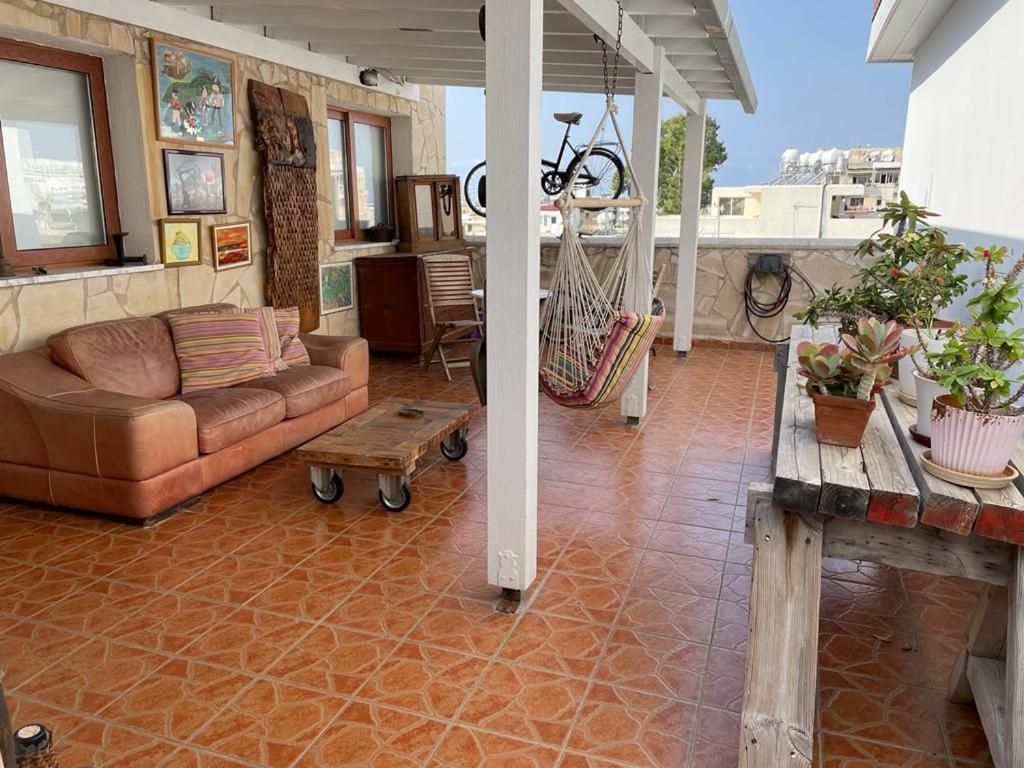 Mp Cozy Apartment Near The Sea Paphos Eksteriør billede