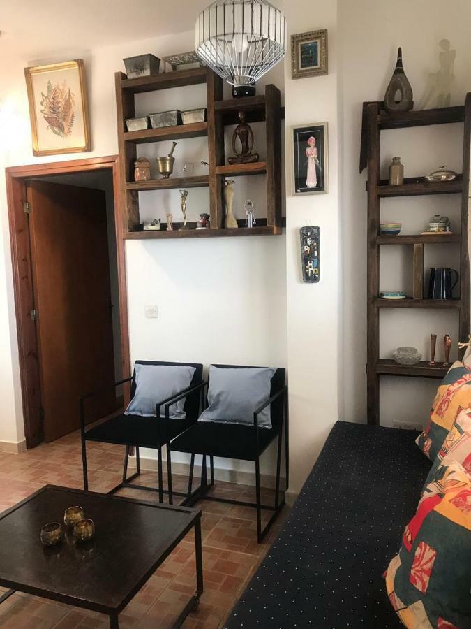Mp Cozy Apartment Near The Sea Paphos Eksteriør billede